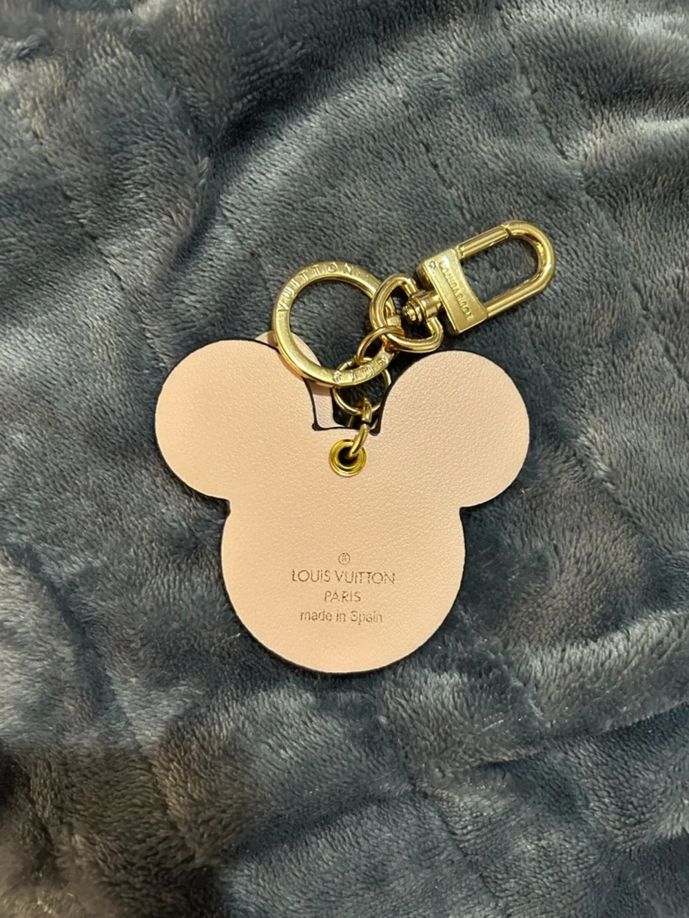 Keychain/Bag Charm Minnie Mouse Pink & Brown Ears with Original LV Dusty & Box - Picture 3 of 4